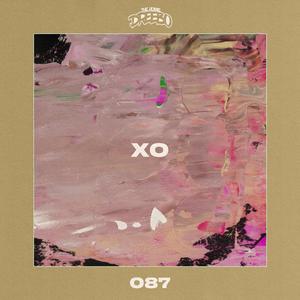XO