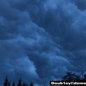 暴雨马上就要来了我不在你身边记得不要带伞（Prod.By 黑车司机)