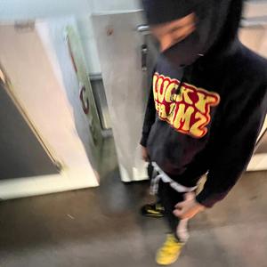 Tesla (feat. Cam_s.o.s)