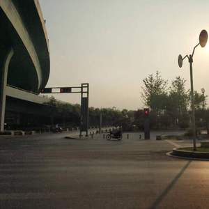 日落随笔（Prod by UNIVERSE 444)