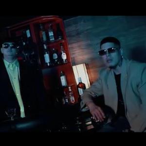 Para que (feat. Ikaro)