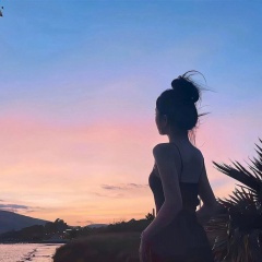 我们都要比昨天越来越好