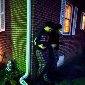 Play4keeps (feat. SK)