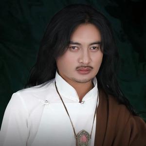 江扎西热旦弹唱