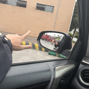 后来的我们，只活在共同好友的听说里