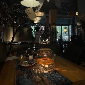 关于我被甩之后写了一首歌送给你这件事