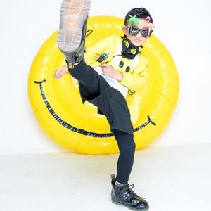 坏脾气的小娃娃