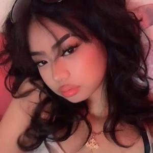 kahit sandali (feat. shehatestracy)