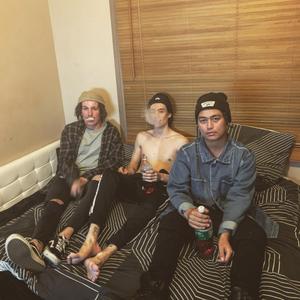 22 (Twenty Two) (feat. Gweilo & Long Live Leo)