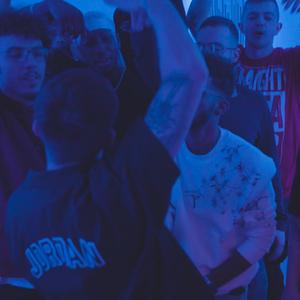 Trecem peste (Waves 3/3)