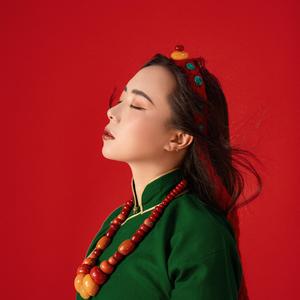 再唱山歌给党听