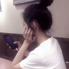 还好大雾四起，藏匿难言爱意