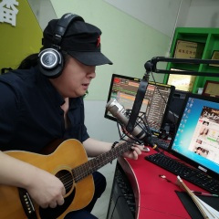 孤独的青岛 (Live)