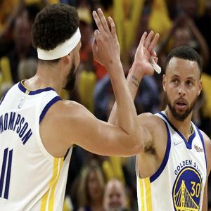 Dracs & switches (feat. TuttTurnt)