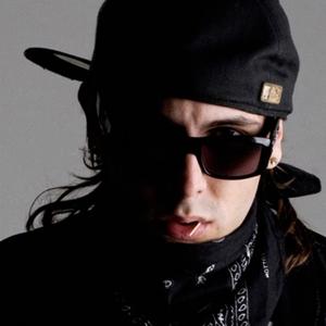 Pura López (feat. Stay Puft & Nick Wave)