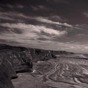 Kalnai (feat. Gesta)