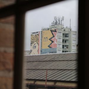 《施舍的幸福》范唱（完整）