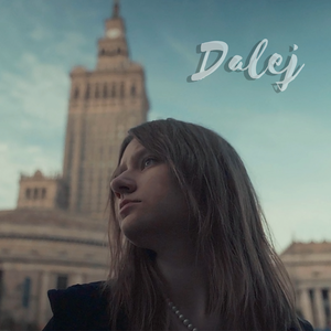 Dalej
