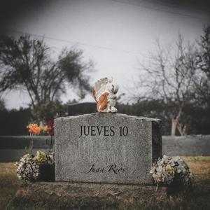 Jueves 10