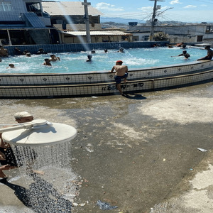 Putaria na Piscina do Juramento