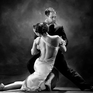 老舞鞋的独白-观馨