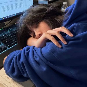 没钱也没颜