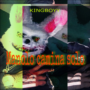 Manolo camina solo