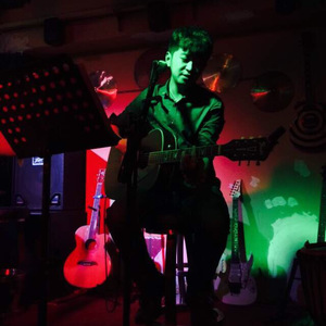 初心不忘《小闯作品》（Cover 彭运铝）