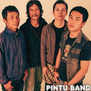 Hatiku Masih Tertahan