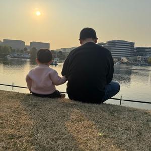 向前的那个人就是你2025