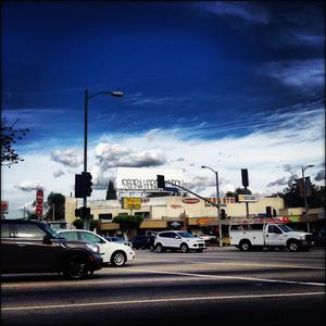 Nite Of The Weed (feat. Sonia Rome, Richard Wright & Yung Cin)