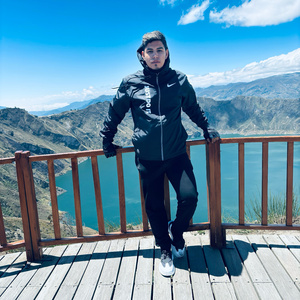 VUELVE A LLAMAR (Acoustic Version)