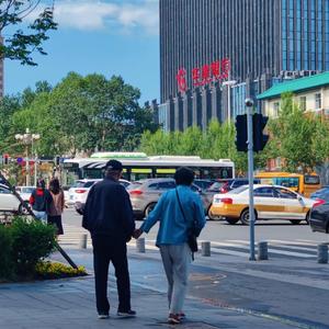 总有一天你会出现在我身边