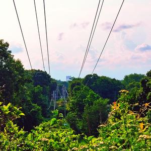 Heat Spells (feat. Yung Wave Sage)