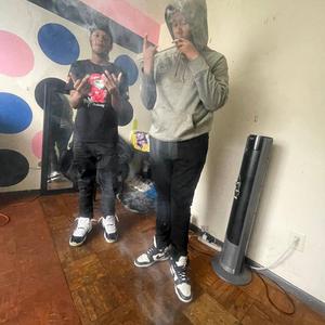 G17 (feat. Zayslime6 & Uptop Reapa)