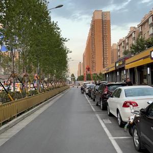 站在草原望北京