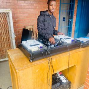 2023 GQOM.VOL5 BY DJ TROYEL