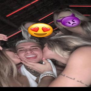 ELA QUER PIX PRA MARQUINHA