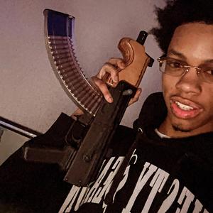 Mini Van (feat. GuttaFoe)