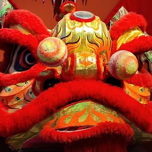 万马踏青贺新岁