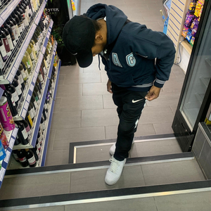 Follow The Leader (feat. JayPluggz)