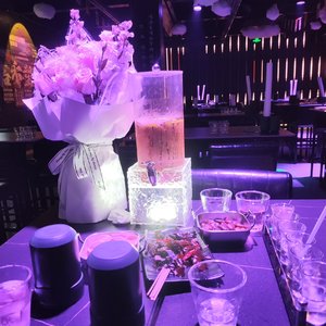 晚熟的月亮