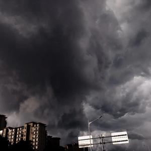 PIggy-不喜欢下雨天remix（正锦 remix）