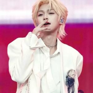 离开地球表面（梓渝live）