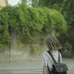 Like The Water For 杨冰怡