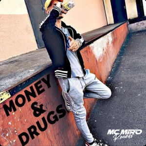 Prochlastaný noci (feat. Mc Miro)