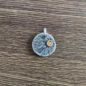 比黑天还黑