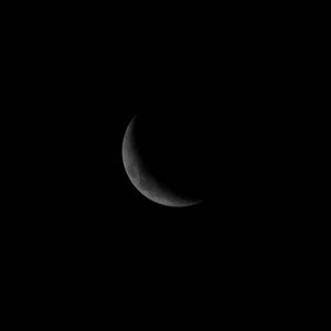 路灯下，望曾经的自己