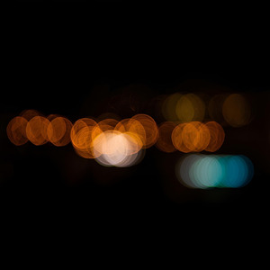 ゆらめく灯と音