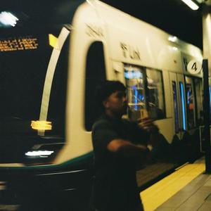 DON'T WANNA LET YOU DOWN